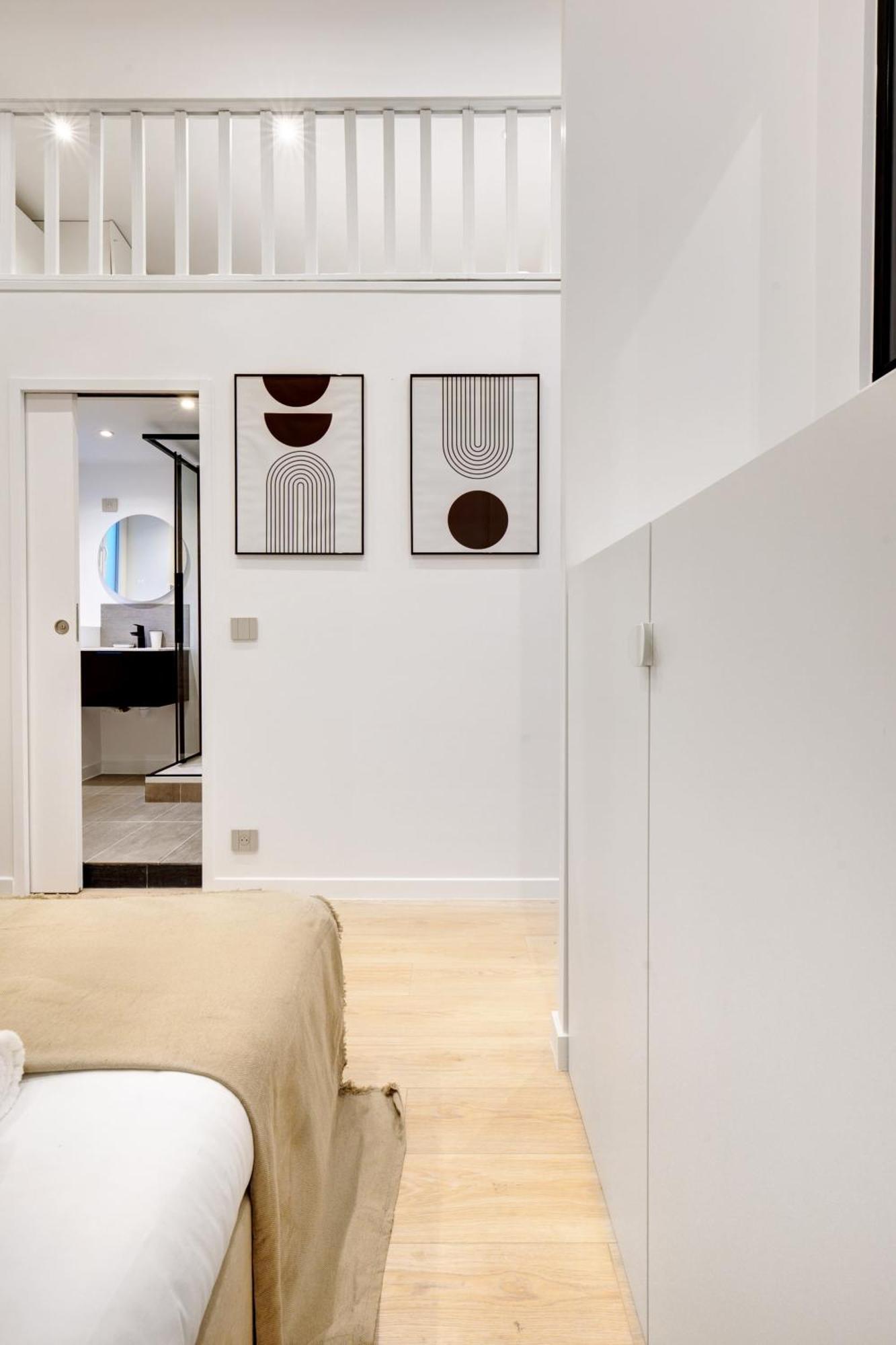 Apartment Duplex Luxueux Avec Billard Et Baignoire *