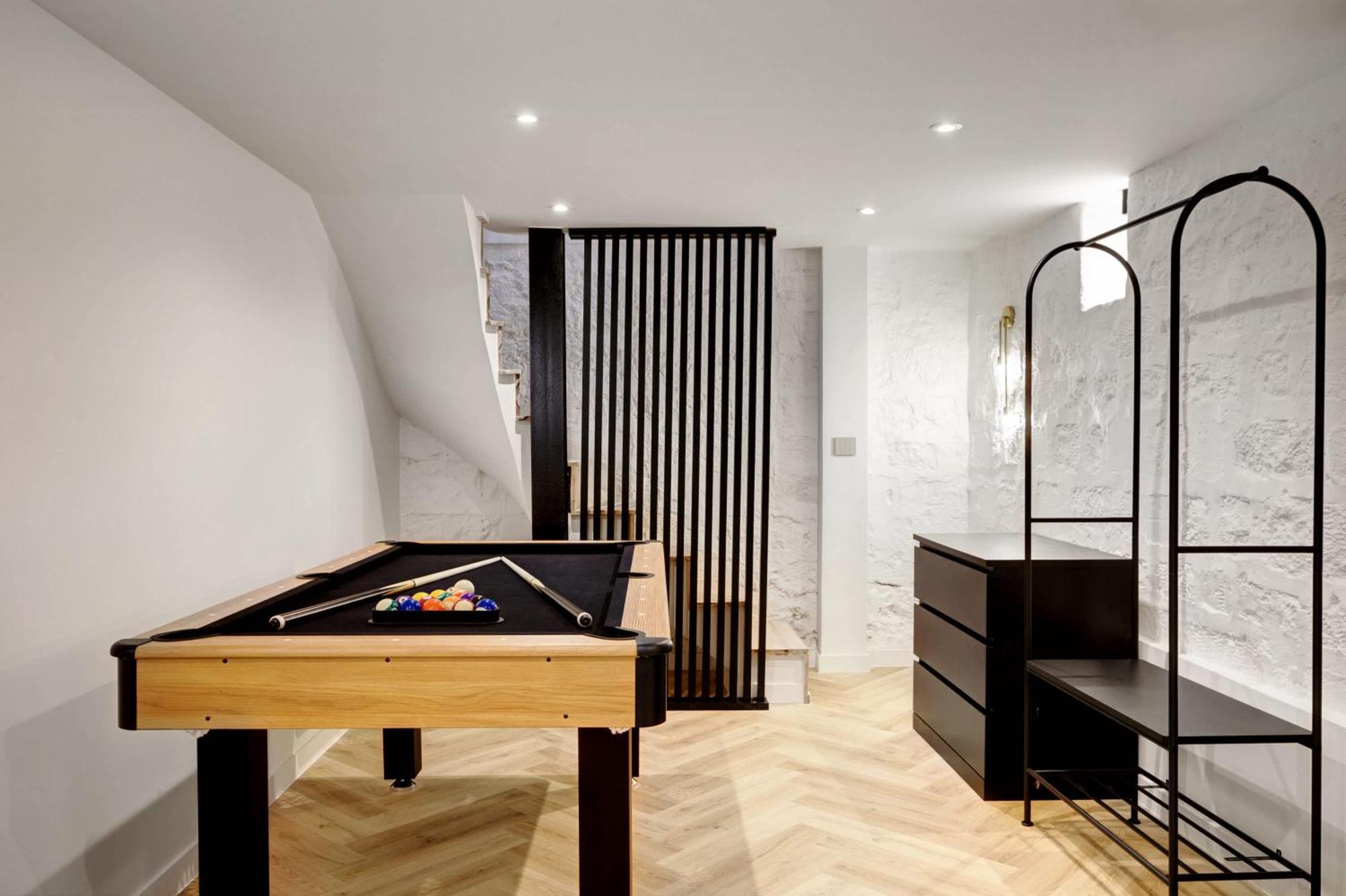 Duplex Luxueux Avec Billard Et Baignoire * Paris
